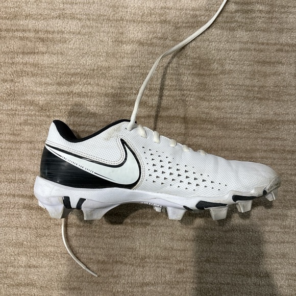 Nike Vapor 16.2 Football Cleats Black and White - Picture 5 of 7